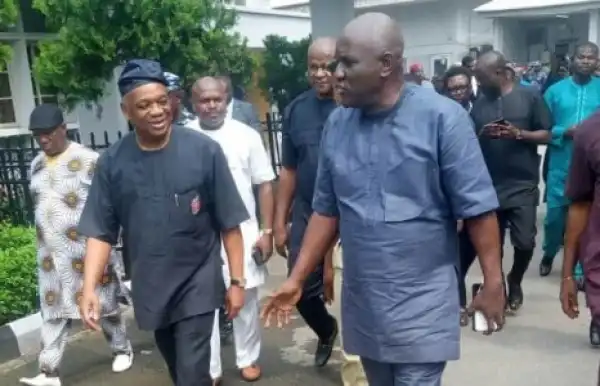 “Please don’t handcuff me” – Orji Kalu begs not to be handcuffed while being whisked to prison